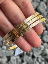 Load image into Gallery viewer, RTS Hunny Acre Bangle Design 2