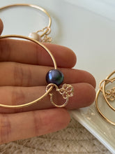 Load image into Gallery viewer, RTS Plumeria Mouse Keiki Bangles